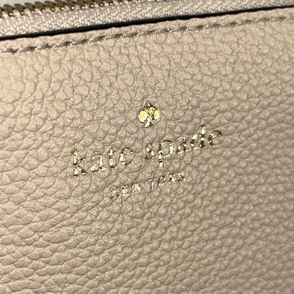 Euc Kate Spade Madelyn leather crossbody - Picture 4 of 9